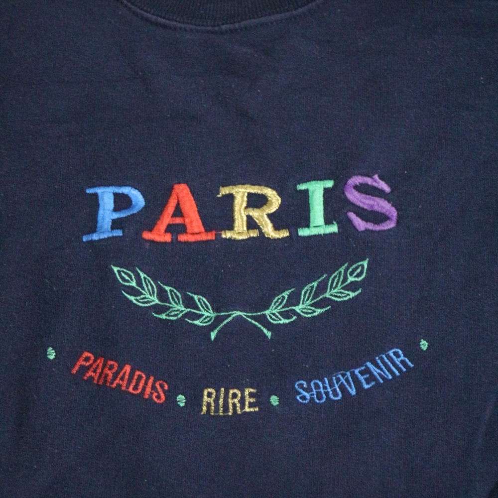 VTG from France PARIS Multicolor Embroidered Sweatshirt Sz MEDIUM Wmn - Picture 6 of 13